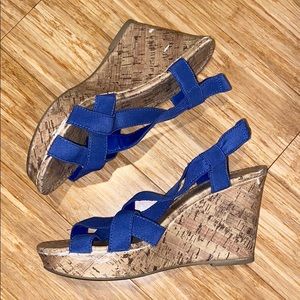 Wedges with blue straps